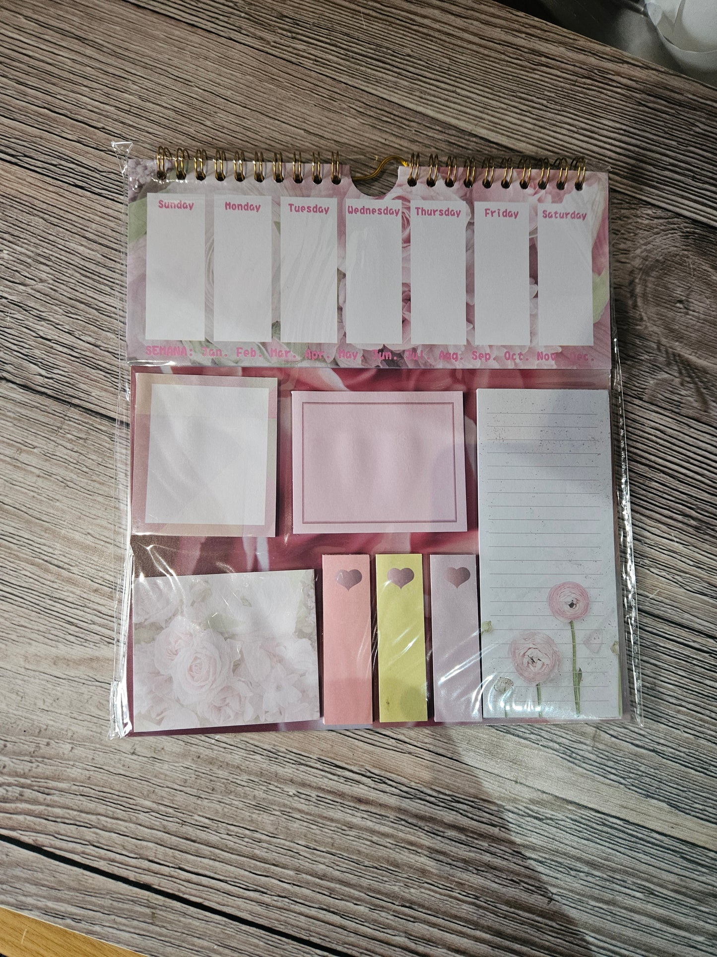 Hanging Weekly planner with sticky notes