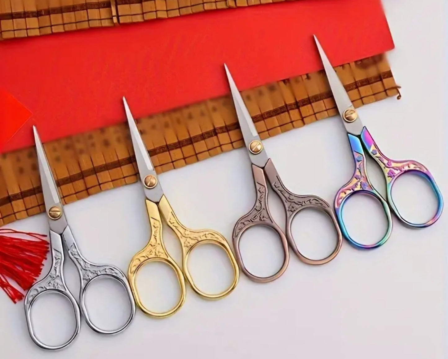 Vintage Metal Scissor